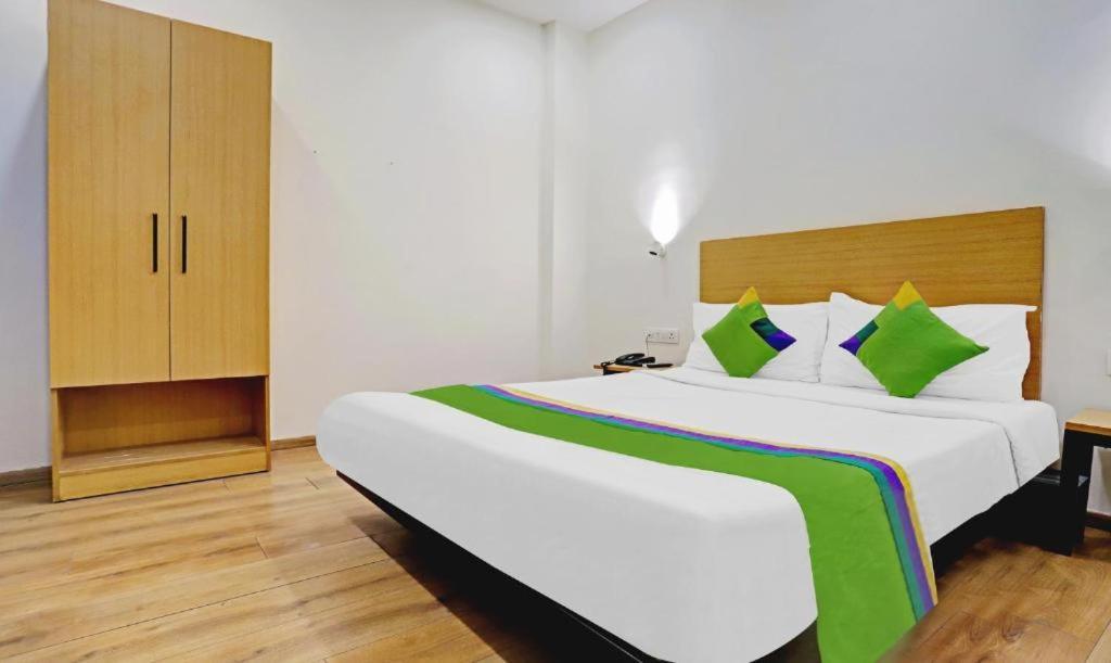 Hotel Orient Avenue Nagpur Exterior photo